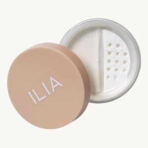 ILIA Soft Focus Finishing Powder in FADE INTO YOU NEW UNUSED BOXED
